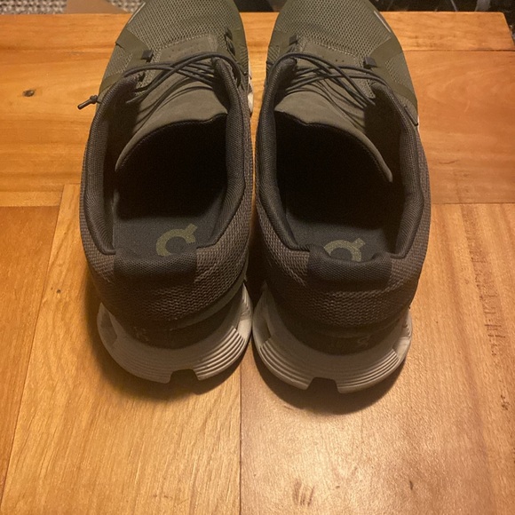 On running slip on